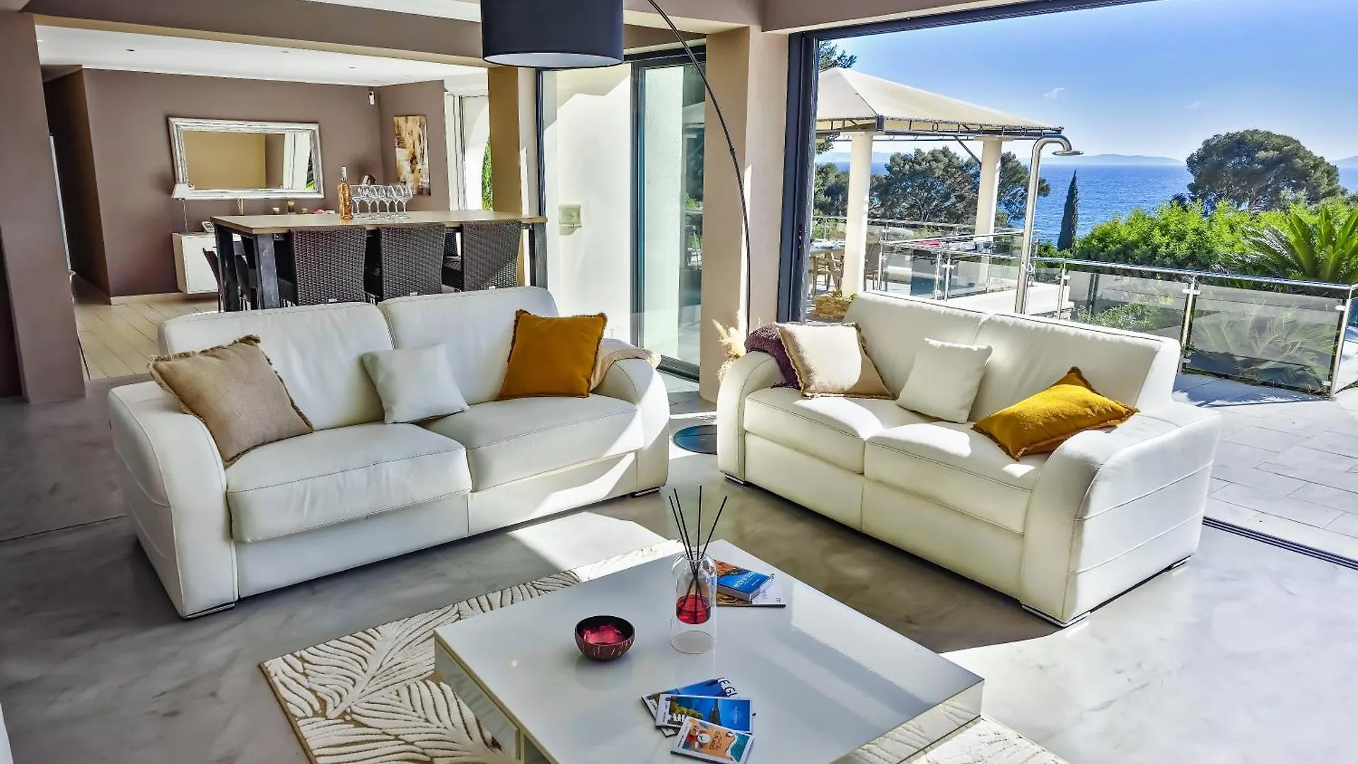 Demeure Domaine Du Soleil Villa Le Lavandou